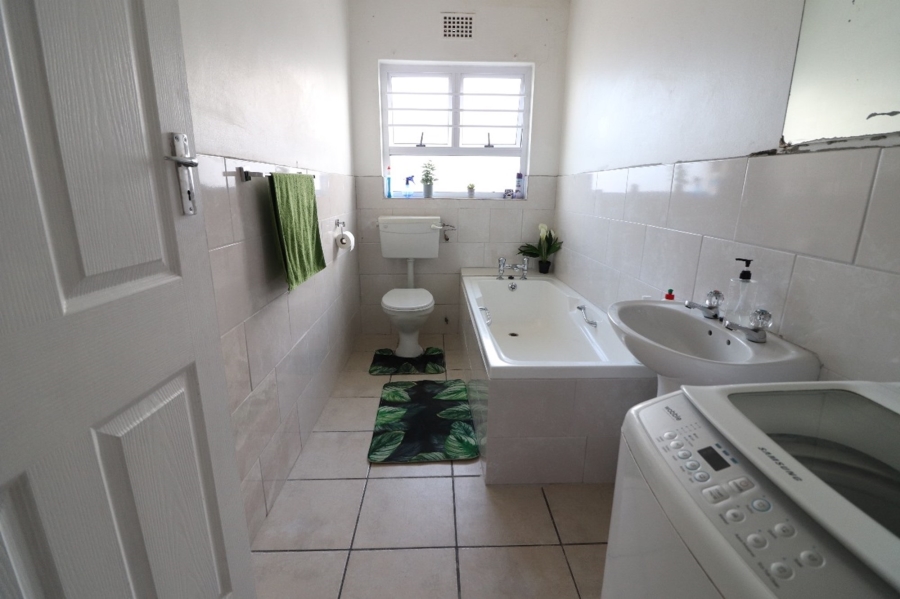 4 Bedroom Property for Sale in Strandfontein Western Cape